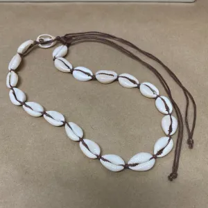 Cowrie Shell Necklace (1) - 1 size fits all - Brown