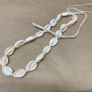 Cowrie Shell Necklace (1) - 1 size fits all - Cream