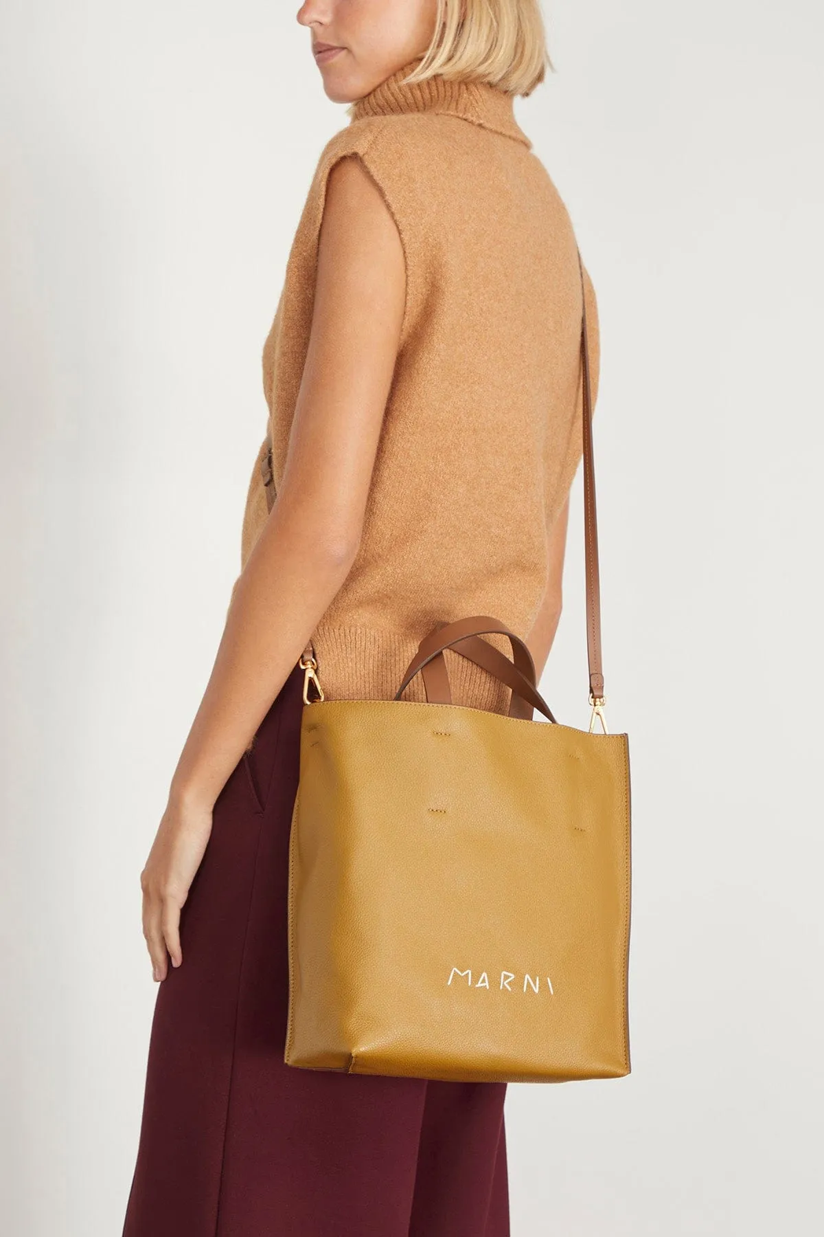 Museo Soft Tote in Dijon/Brown