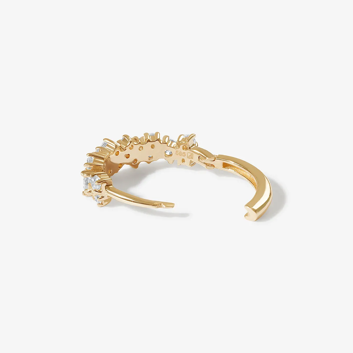 Ooyu hoop earring