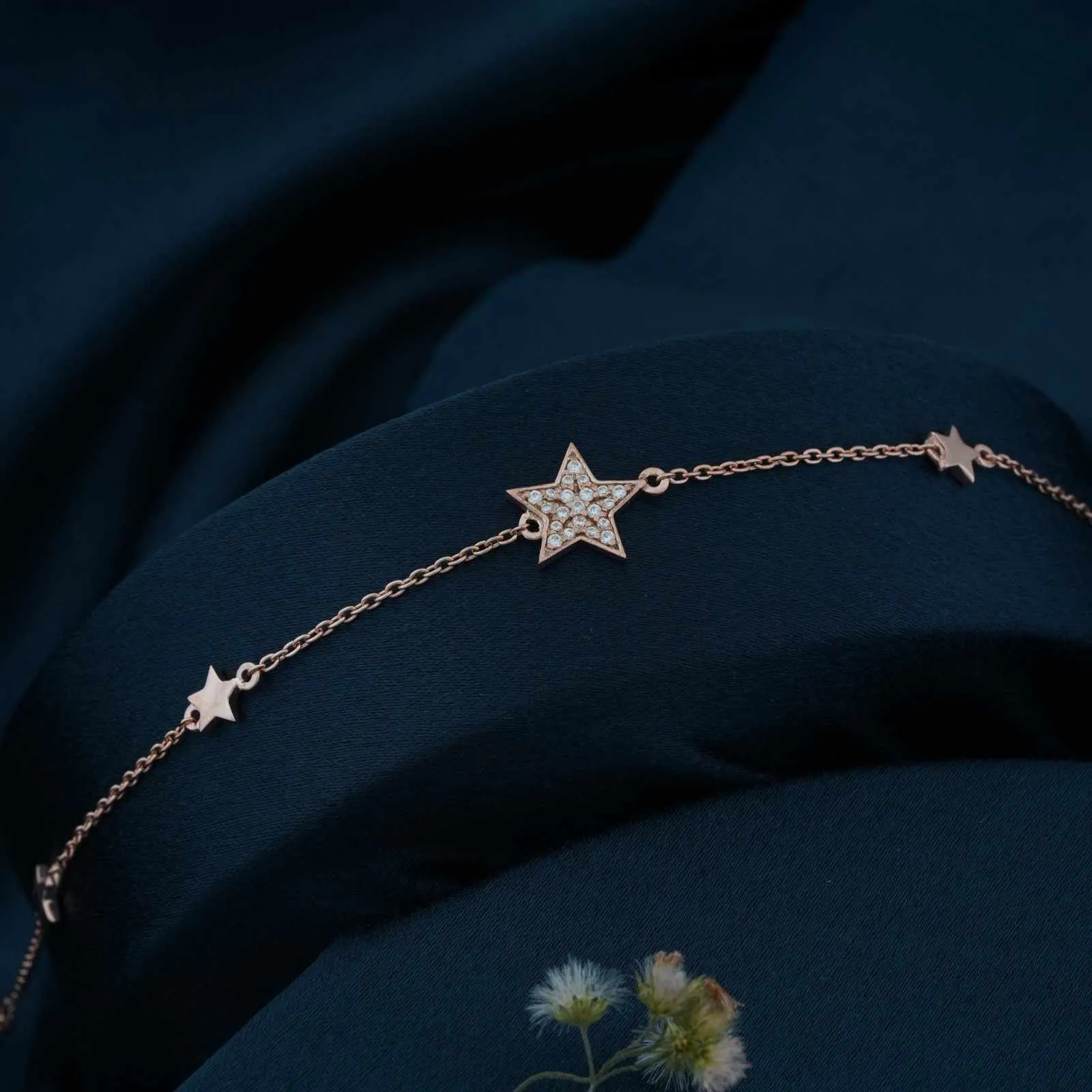 Rose Gold Star Family Anklet