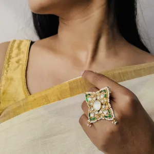Silver Kundan Green Ring