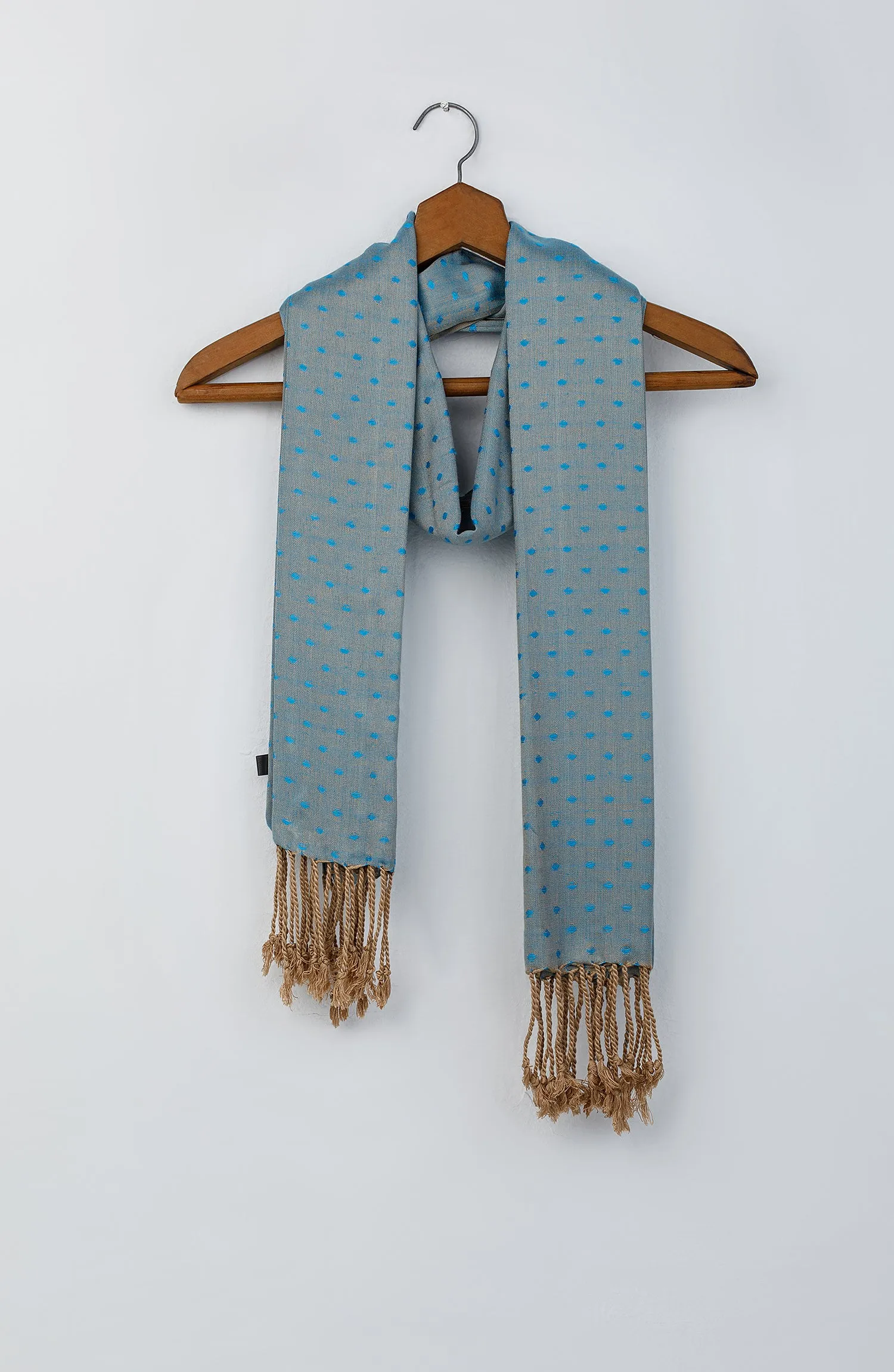 Stitched 1 Piece Dyed Cotton Scarf (NA-D-PL-23-038 BLUE)