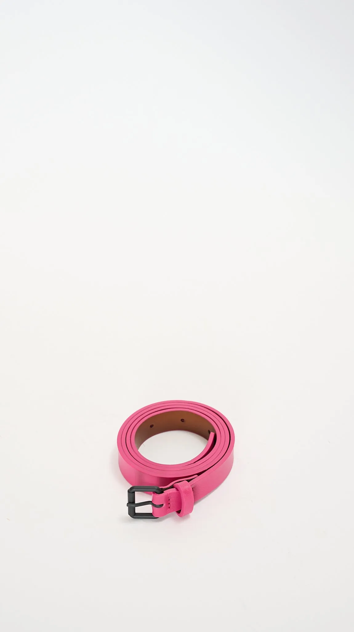 Vienna Belt in Fuchsia Leather