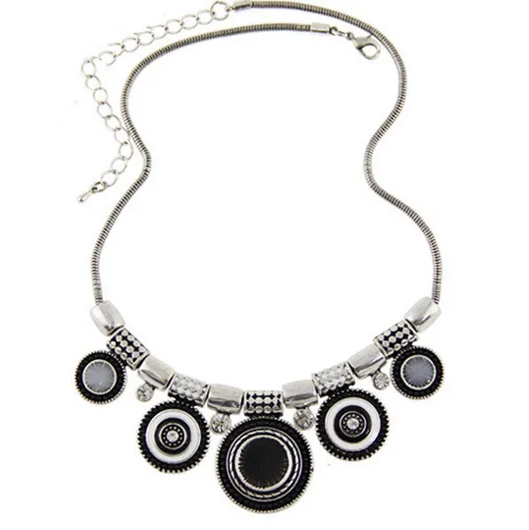 Women Choker Necklace Fashion Charms Rhinestones Chunky Statement Necklace Collares Jewelry