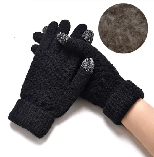 Women's Knitted Full Finger Gloves With Touch Sensitive Fingertips